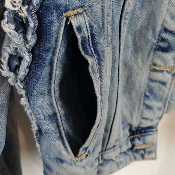 Zara Women's Medium Distressed Jean Jacket - Picture 10 of 15